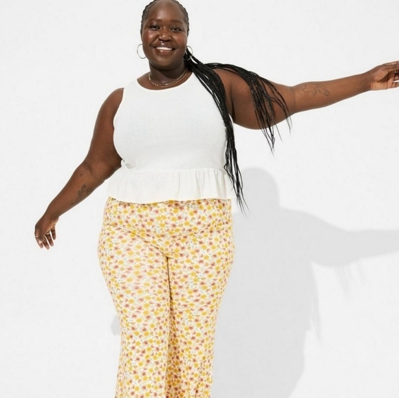 Torrid Texture Knit High Neck Ruffle Crop Top - Picture 2 of 9